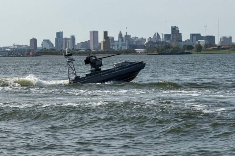 EOS R400 demonstrated on USV, extending into maritime operations